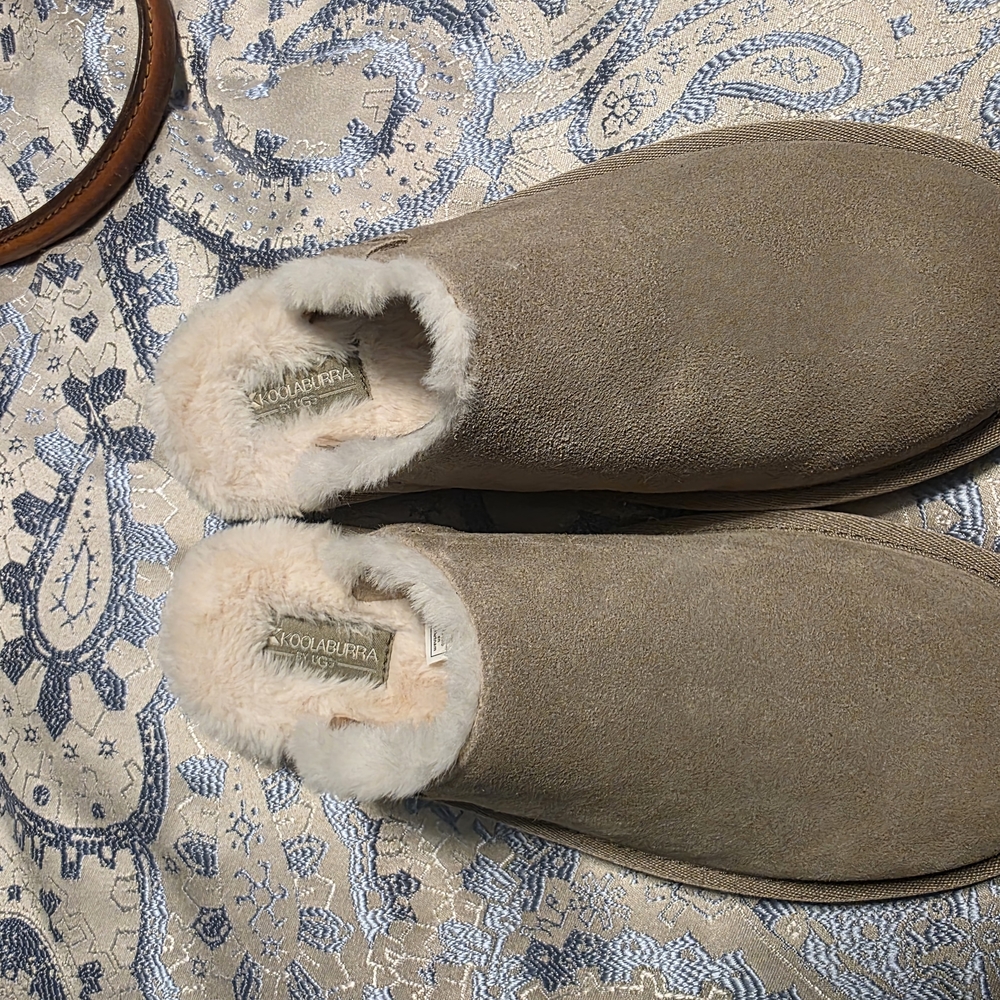 Koolaburra Tan Suede Slippers